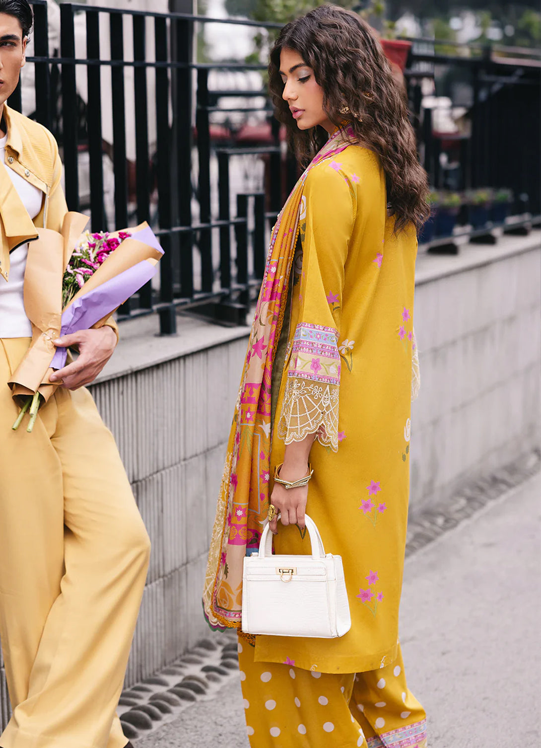 Mahnur Broadway Luxury Lawn '25 - Buttercup