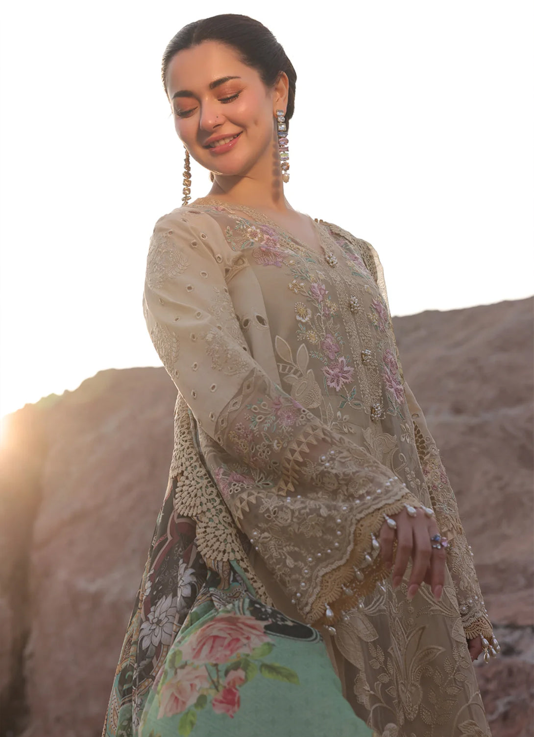 Imrozia Serene - Hania Luxury Lawn'25 - SL 83 Ayzal