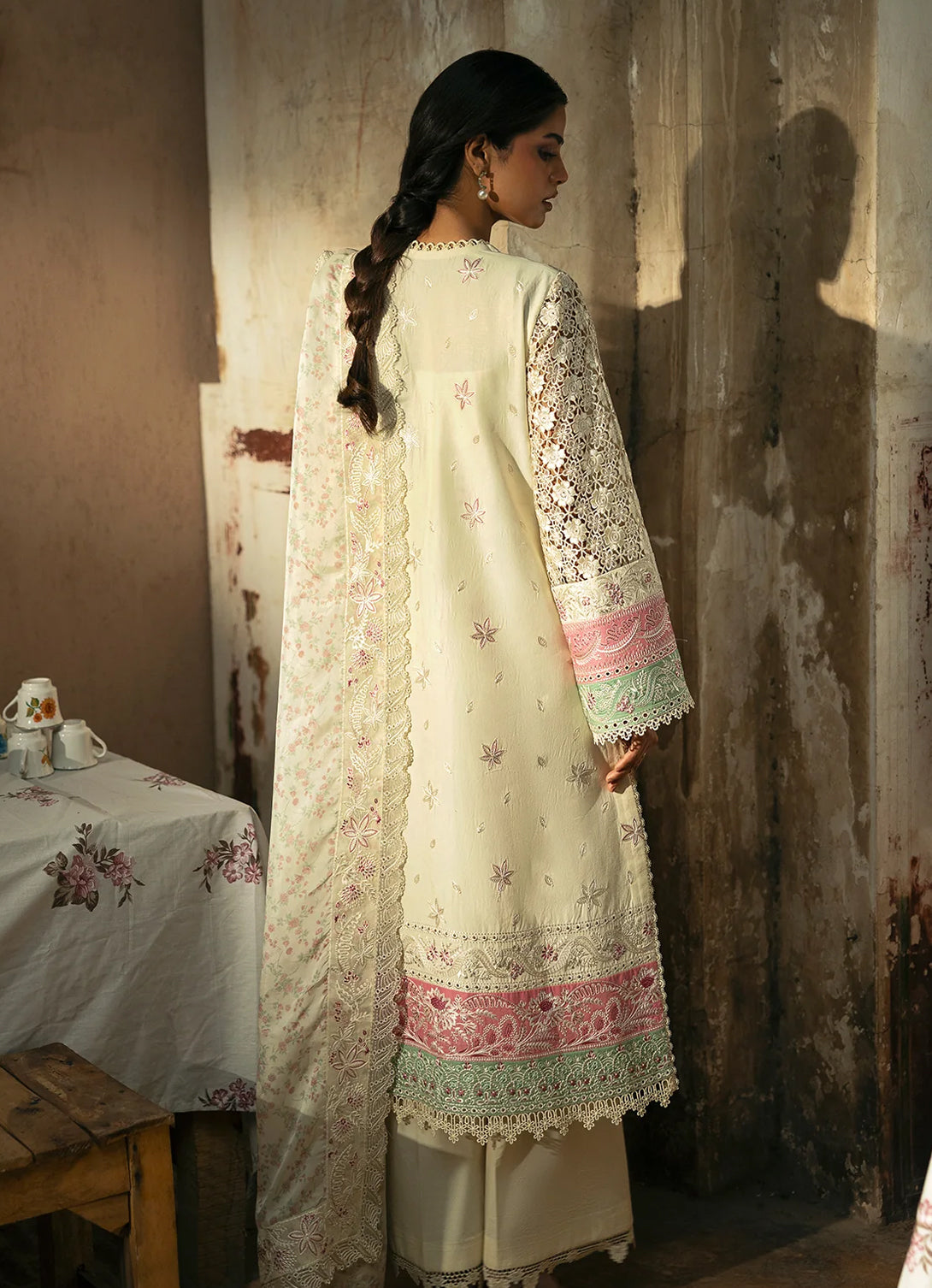 Afrozeh Mulaqaat Luxury Lawn'25 - Mohabbat