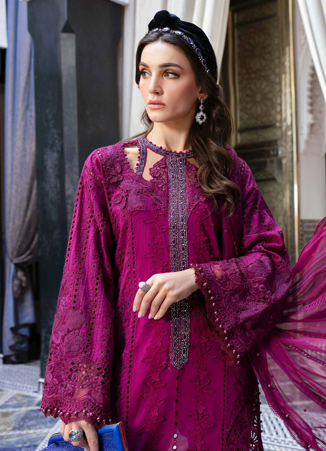 Maria.B. Luxury Lawn'25 - D-2502-B