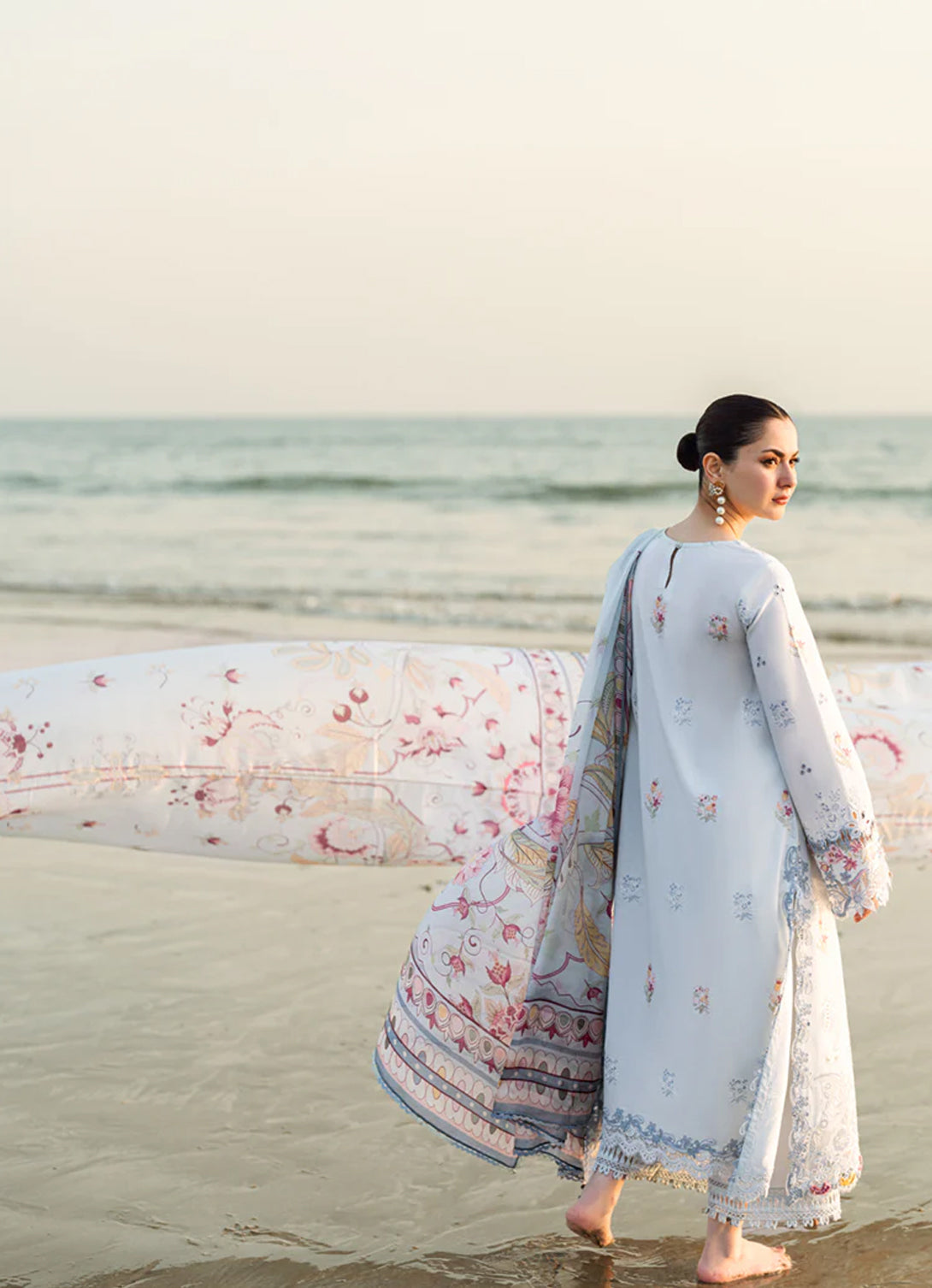Qalamkar Sahil Luxury Lawn'25 FK-02 ISABELLA