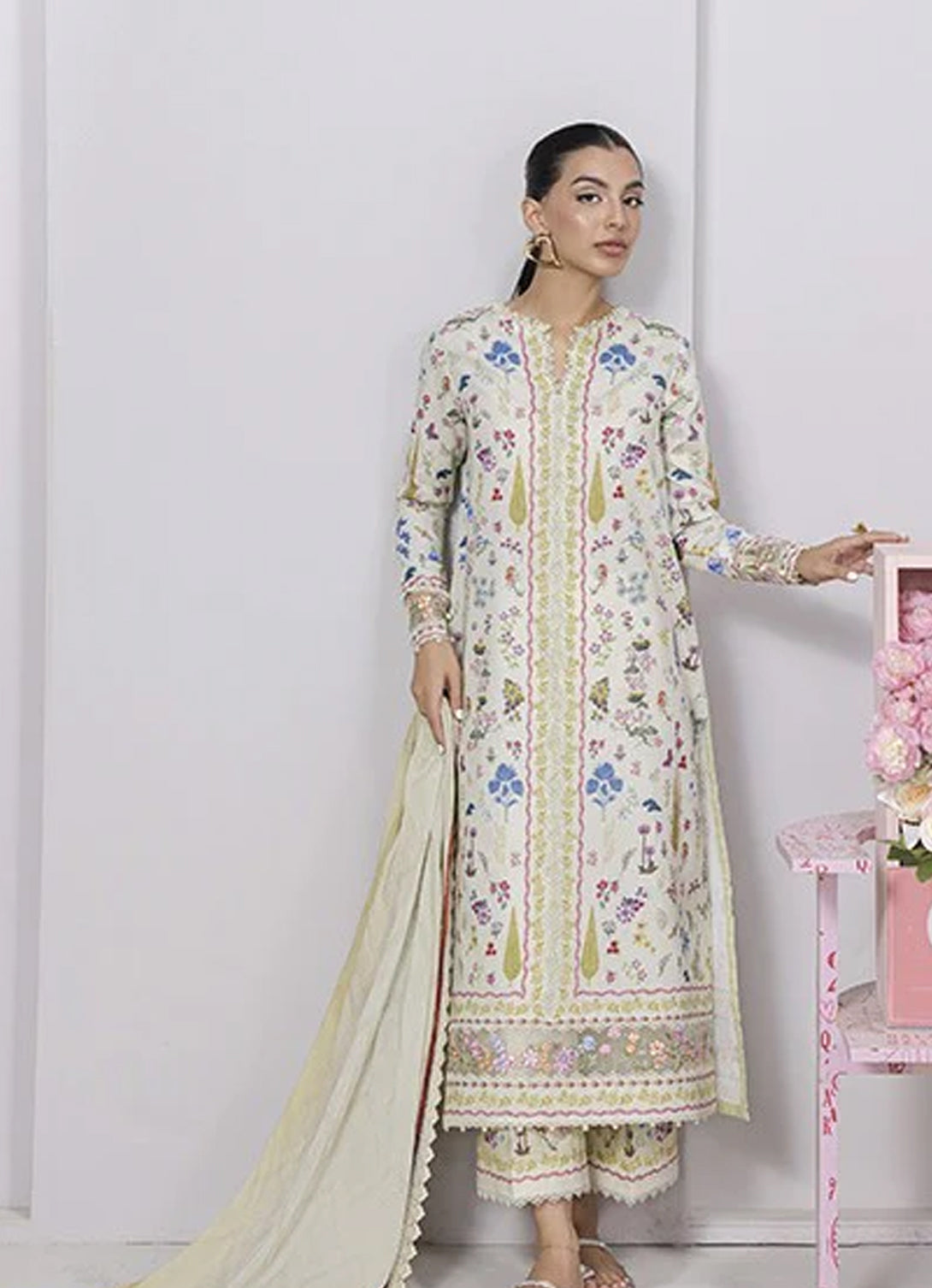 Qalamkar Q Prints Lawn'25 - EM-09 (А) HAZEL