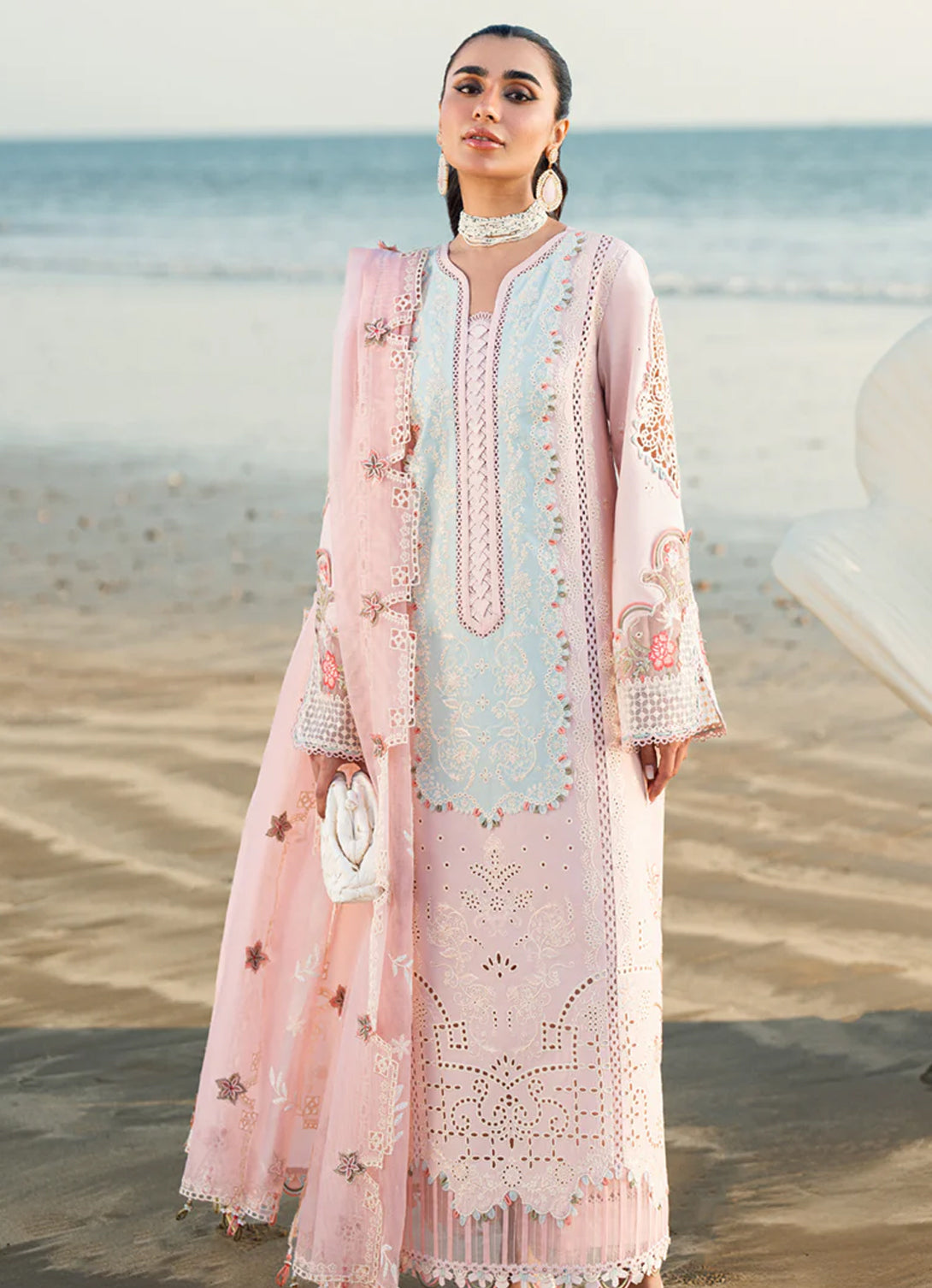 Qalamkar Sahil Luxury Lawn'25 FK-08 REEM