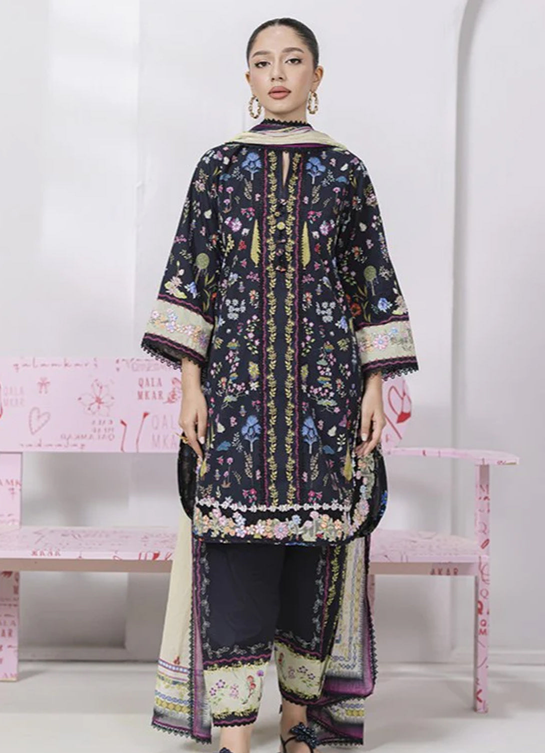 Qalamkar Q Prints Lawn'25 - EM-09 (В) PAIGE