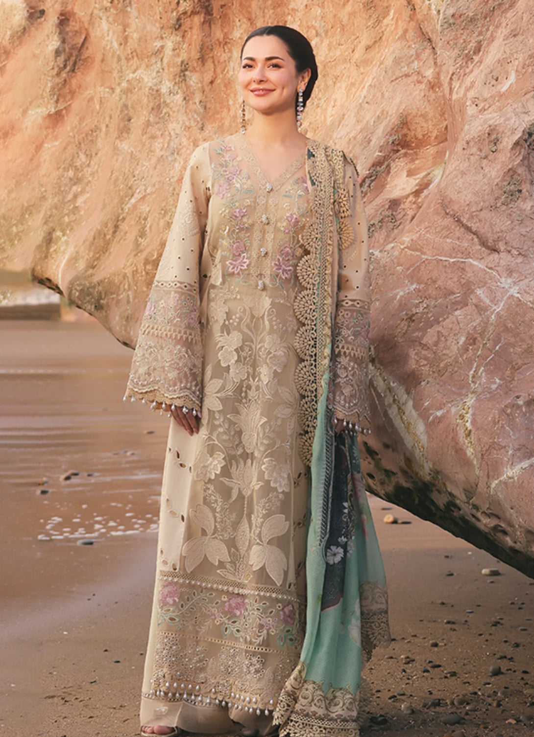 Imrozia Serene - Hania Luxury Lawn'25 - SL 83 Ayzal