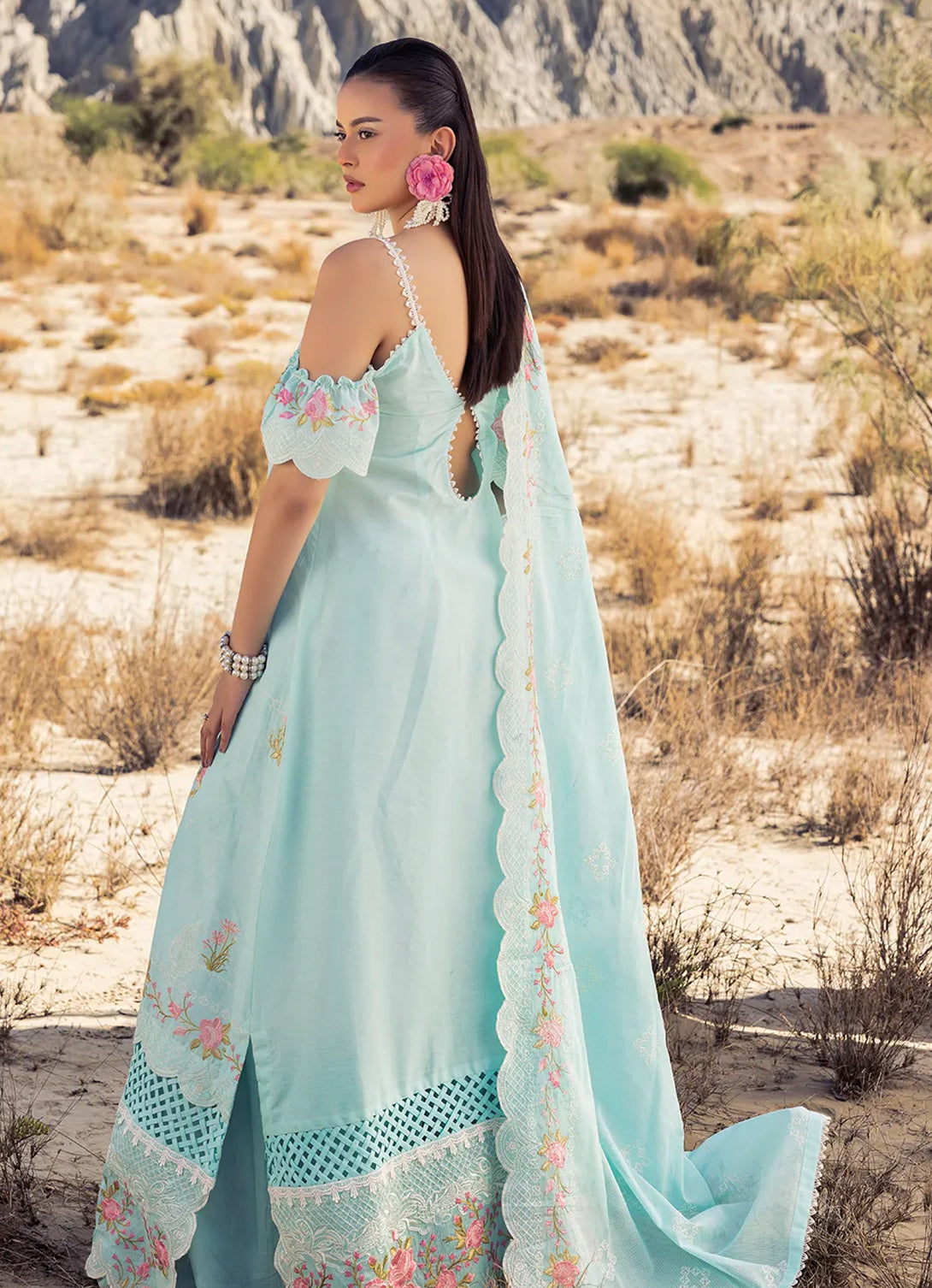 Gul Ahmed - New Season 3 pc- Embroidered Lawn'25 - DN-52024