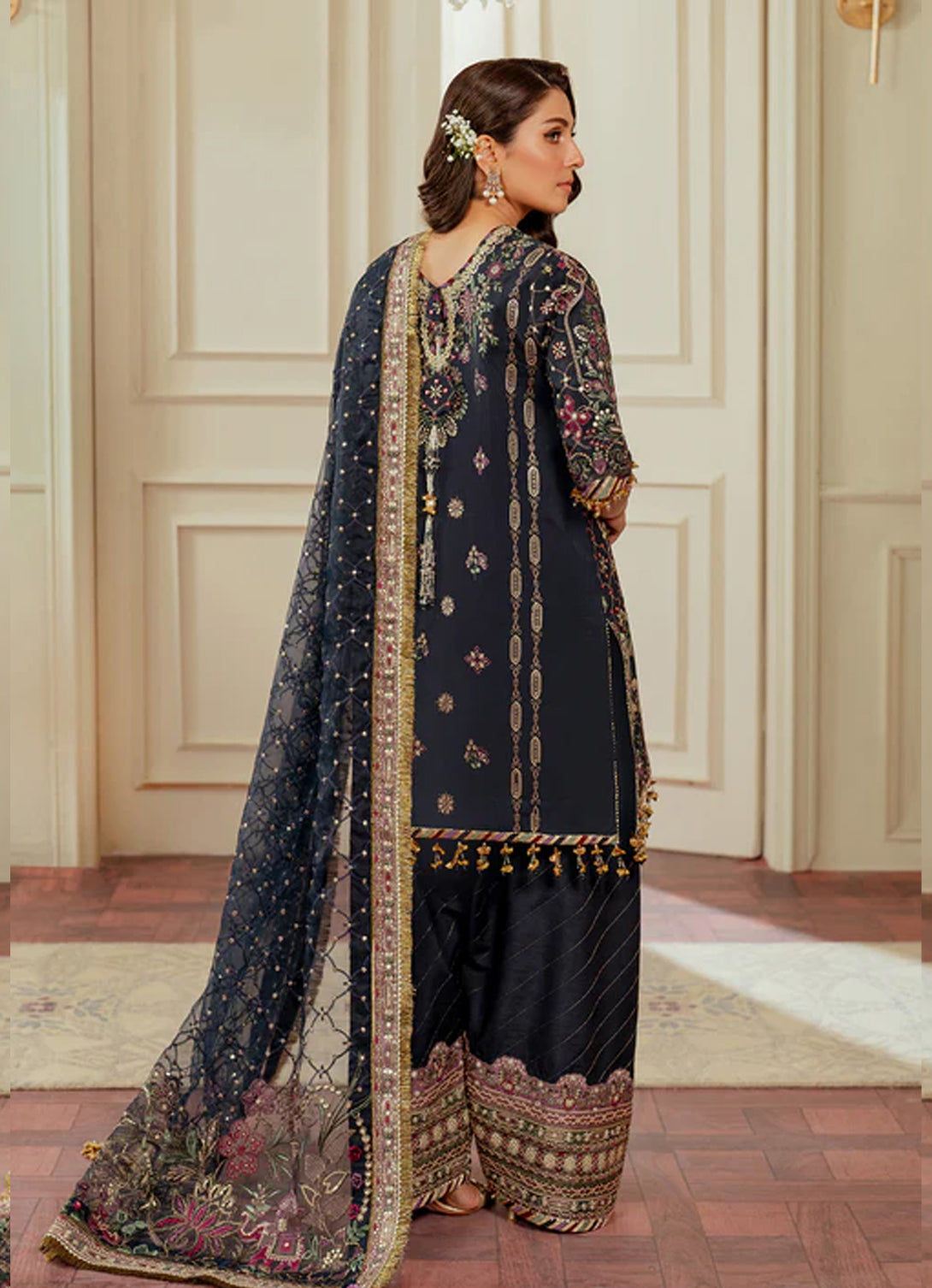 Baroque - Chantelle - EMBROIDERED SILK CH13-07