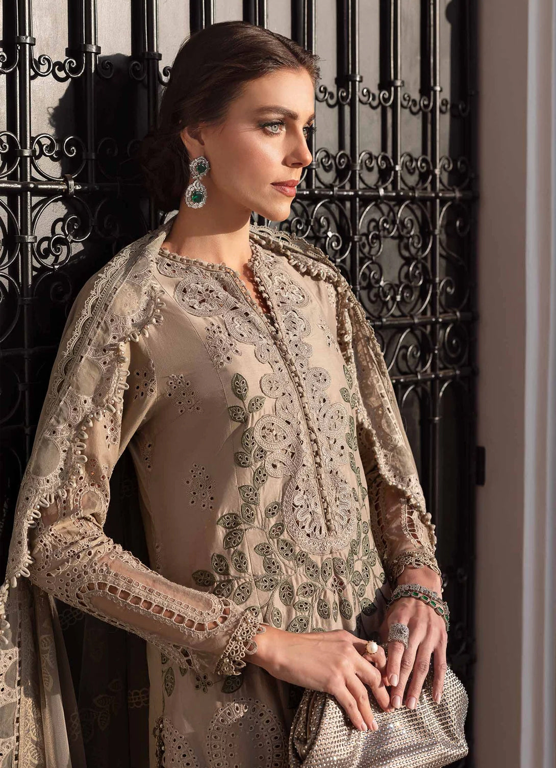 Maria.B. Luxury Lawn'25 - D-2503-A