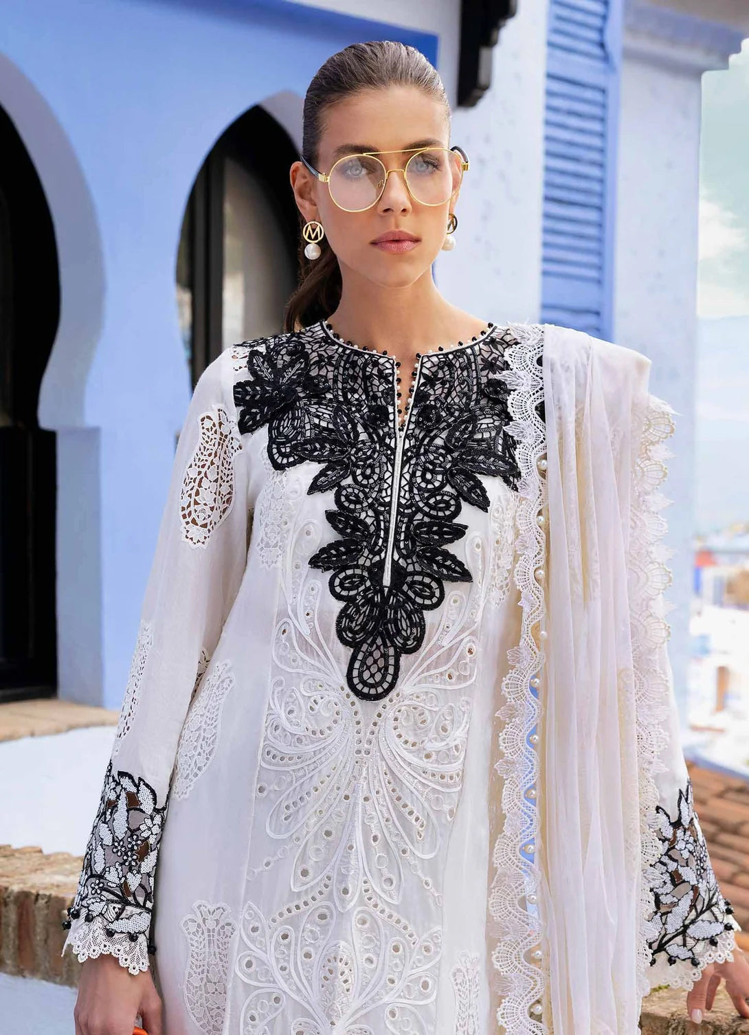Maria.B. Luxury Lawn'25 - D-2505-A