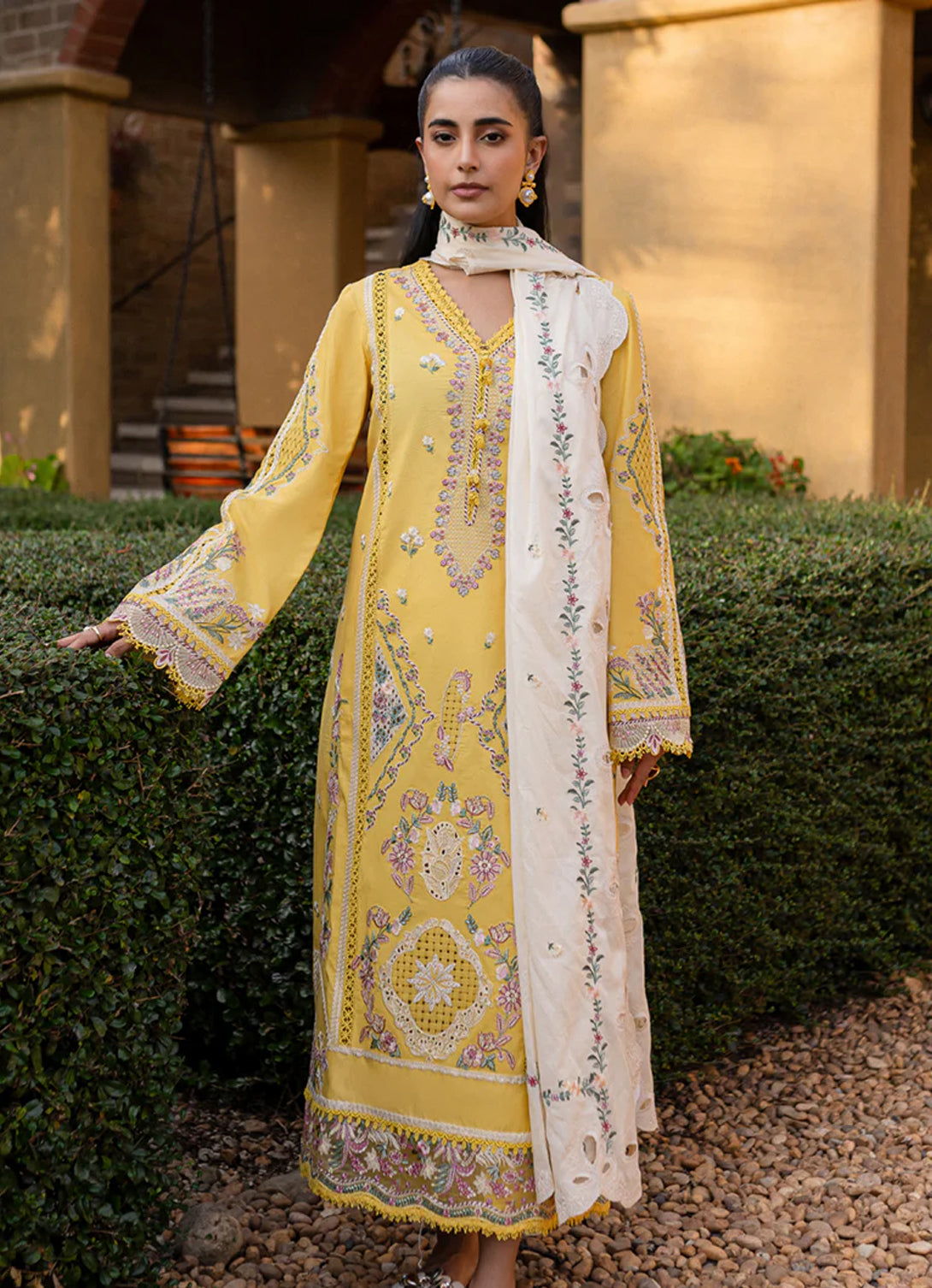 Qalamkar Luxury Lawn'25 - QM-10 Olena