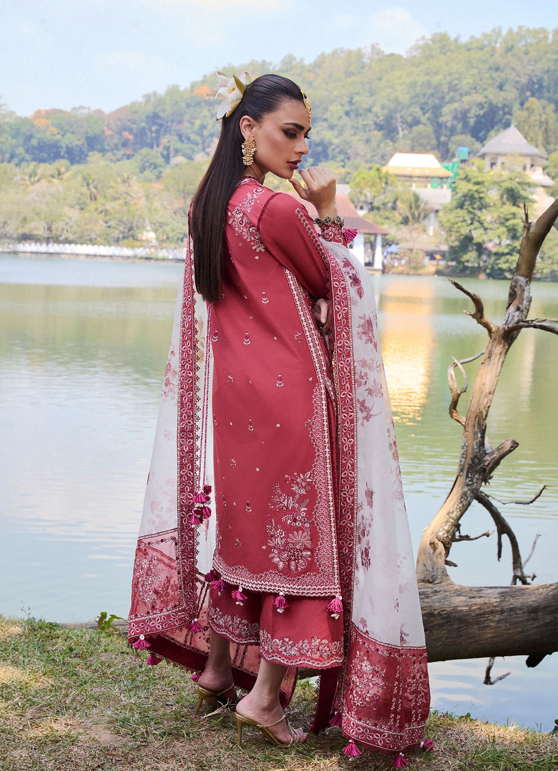 Hussain Rehar Luxury Lawn'25 - Flare