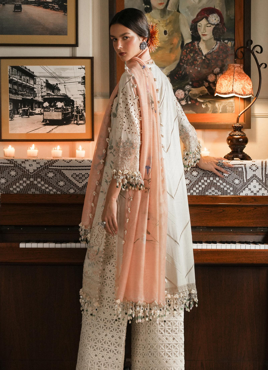 Sana Safinaz Summer Luxury Lawn'25 - 003A