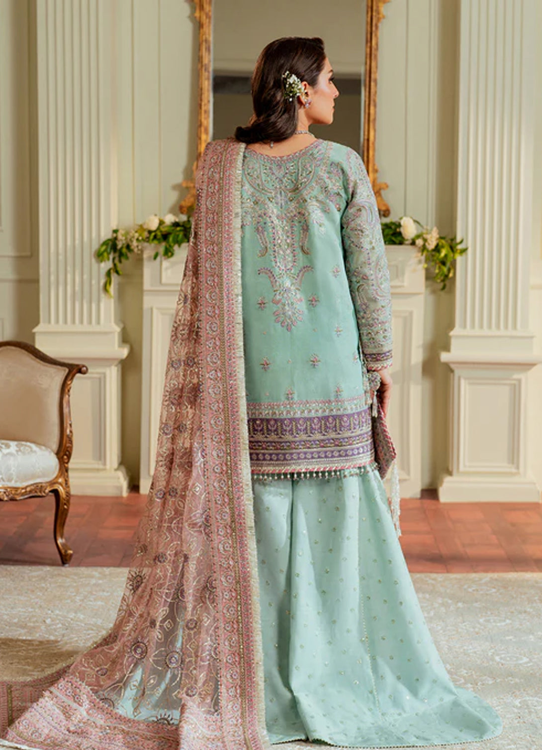 Baroque - Chantelle - EMBROIDERED NET CH13-08