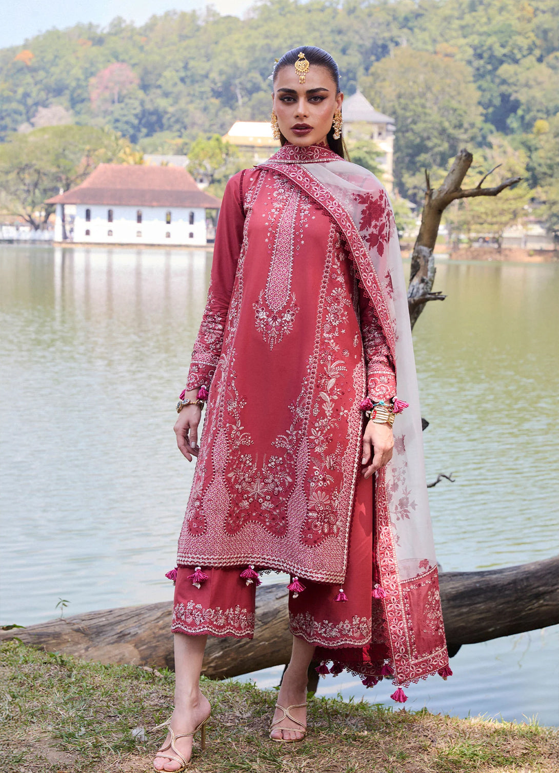 Hussain Rehar Luxury Lawn'25 - Flare