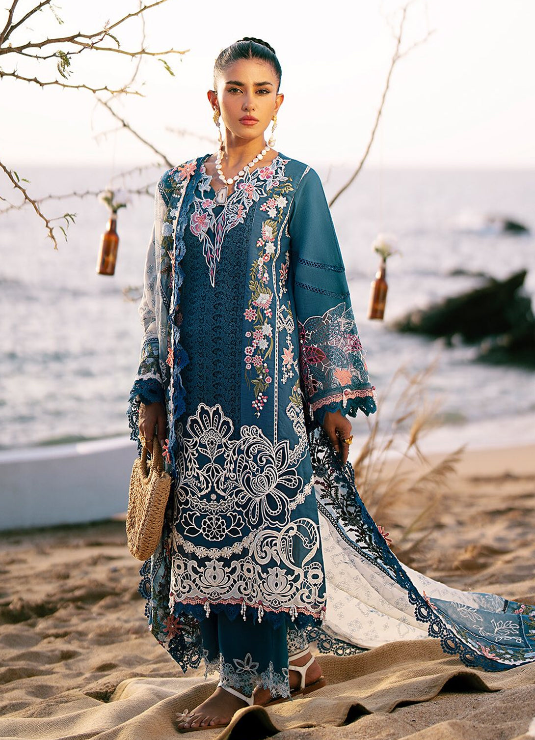 Ajr - Dastan Luxury Lawn'25 - ADL25#05 - Aura