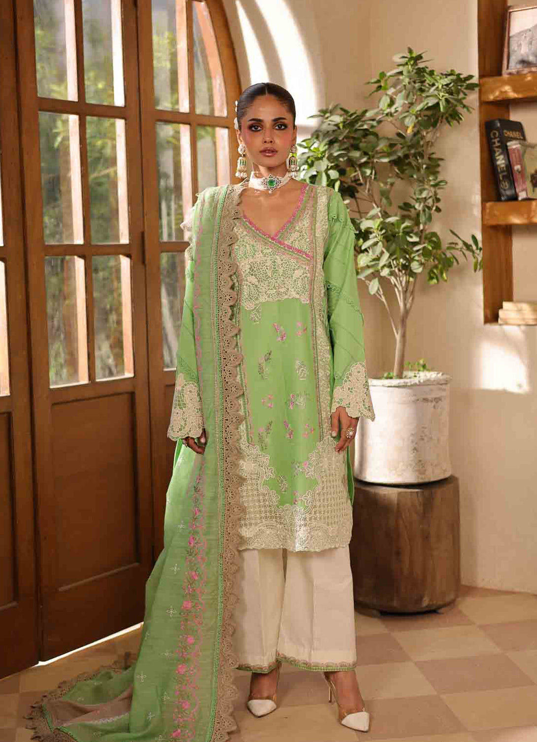 Shazia Mansoor Luxury Lawn'25 - Gulzar