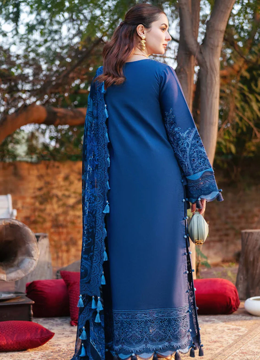 Jade Ombre Luxury Lawn'25 - 04