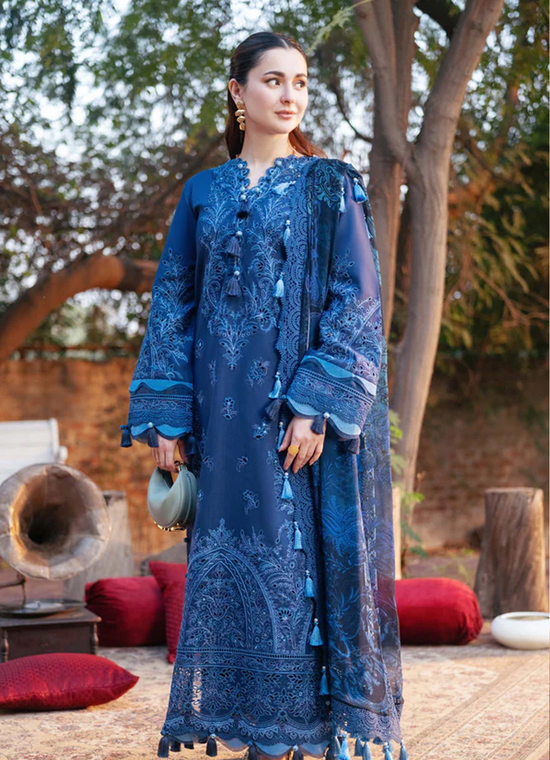 Jade Ombre Luxury Lawn'25 - 04