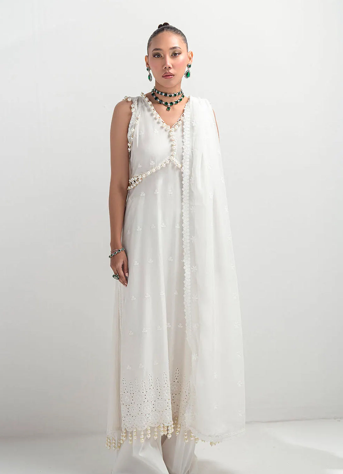 Gul Ahmed - Chikankari 3 pc- Schiffli Embroidered Lawn'25 - PM-52053