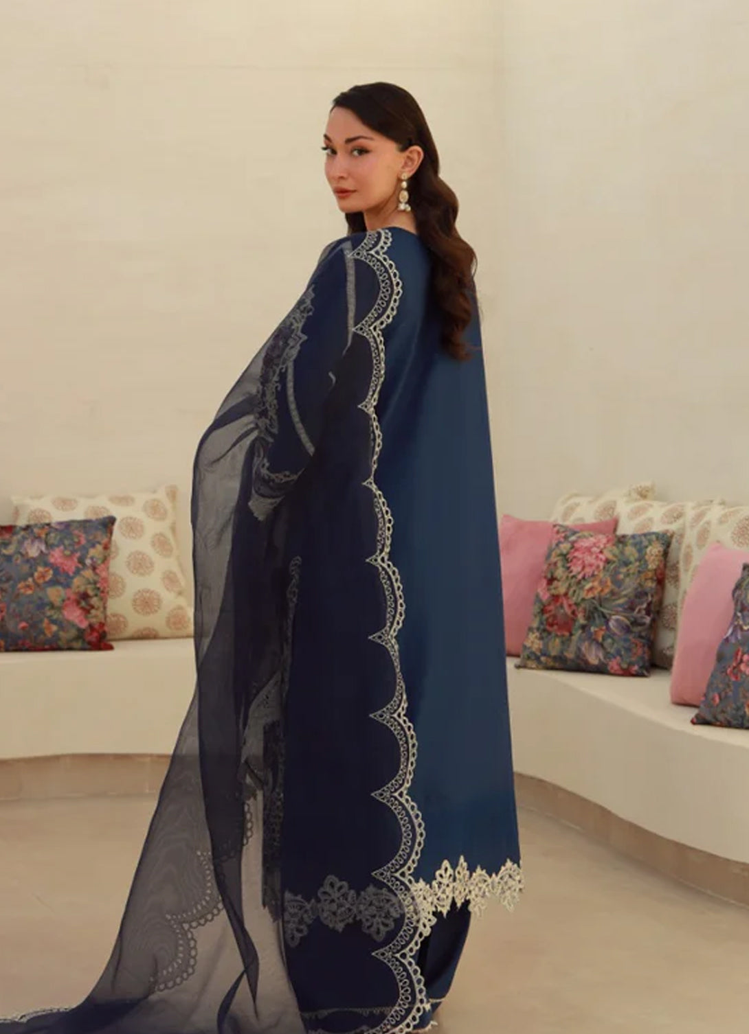 Gulmina Luxury Lawn'25 - Blue Orchid