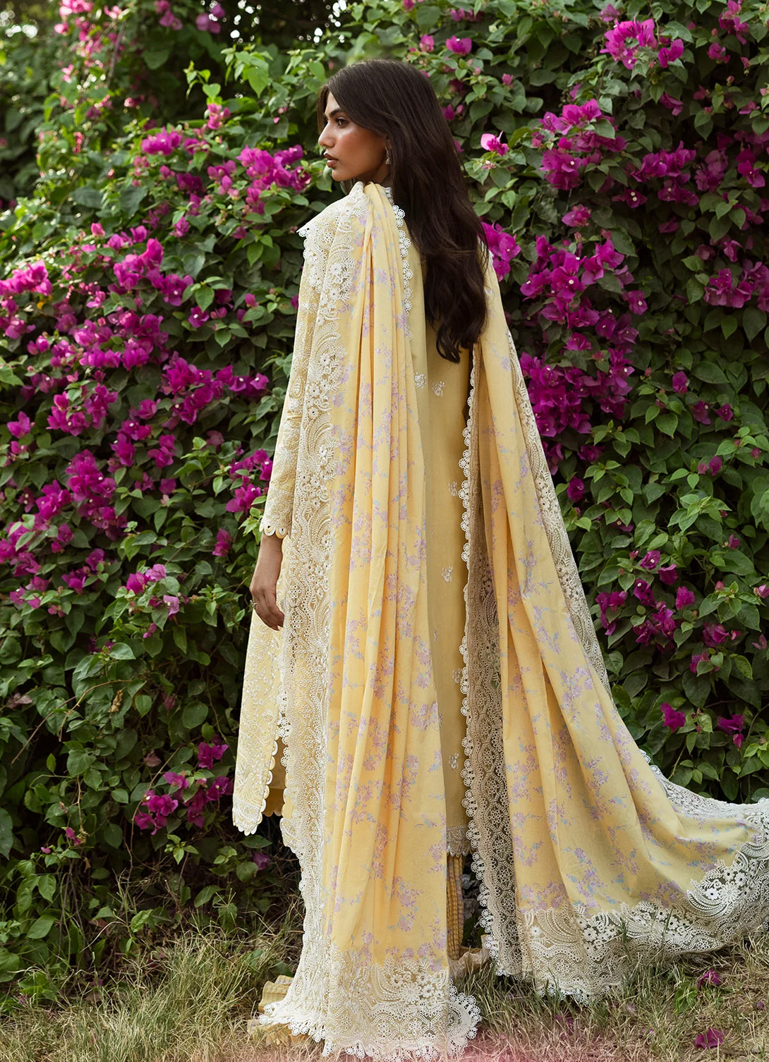 Afrozeh Mulaqaat Luxury Lawn'25 - Taqdeer