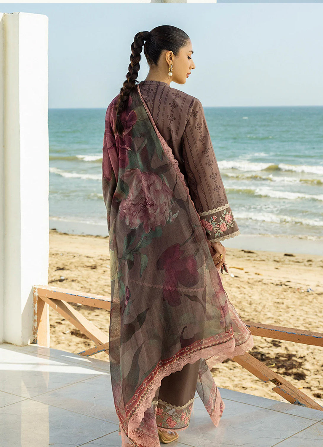 Zainab Chotani Tahra Lawn'25 -Samayra