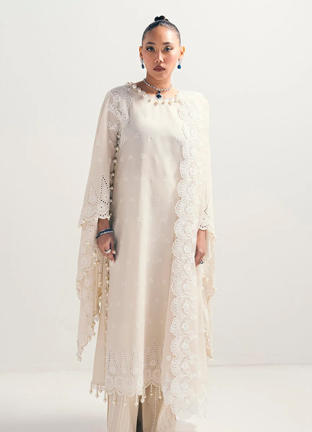 Gul Ahmed - Chikankari 3 pc- Schiffli Embroidered Lawn'25 - PM-52040
