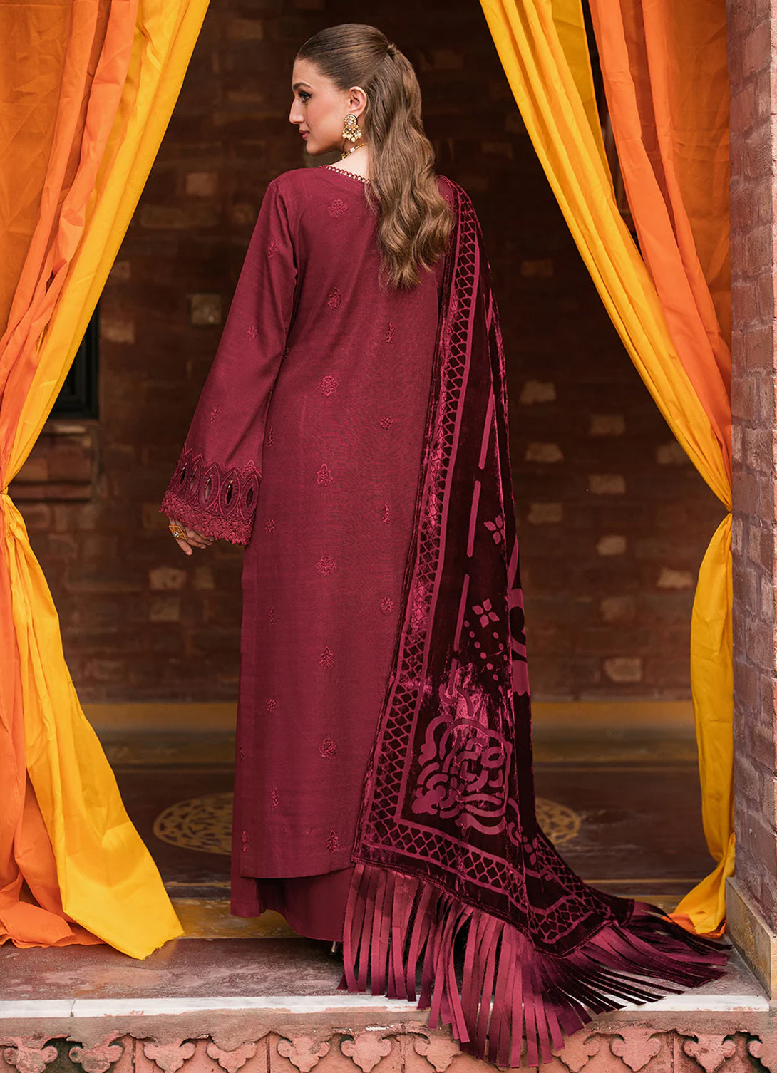 Mahnur - Nazakat Luxury Winter - REINA | 3 PC KOTRAI
