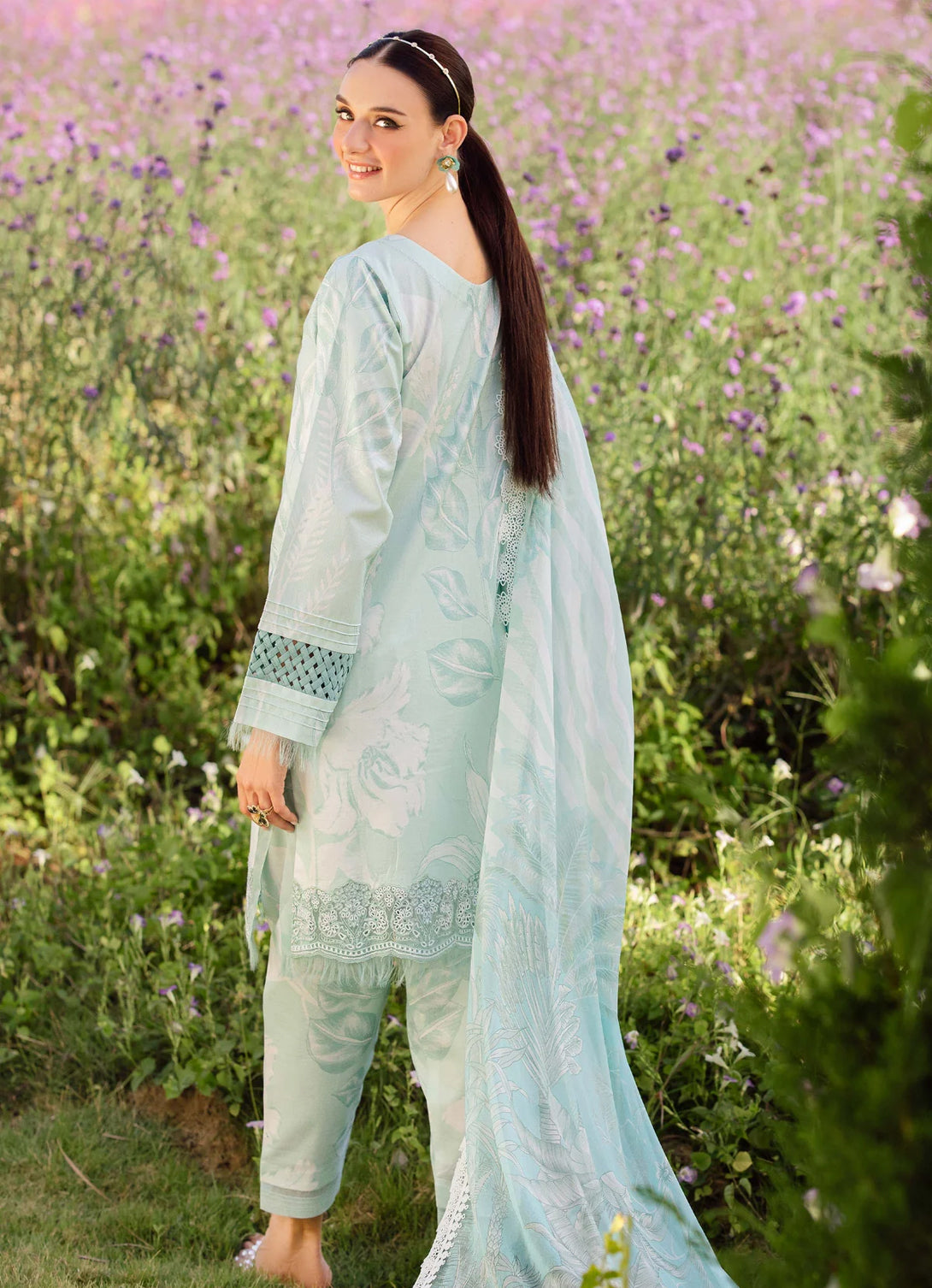 Jade Flora Summer Lawn'25 - HYACINTH
