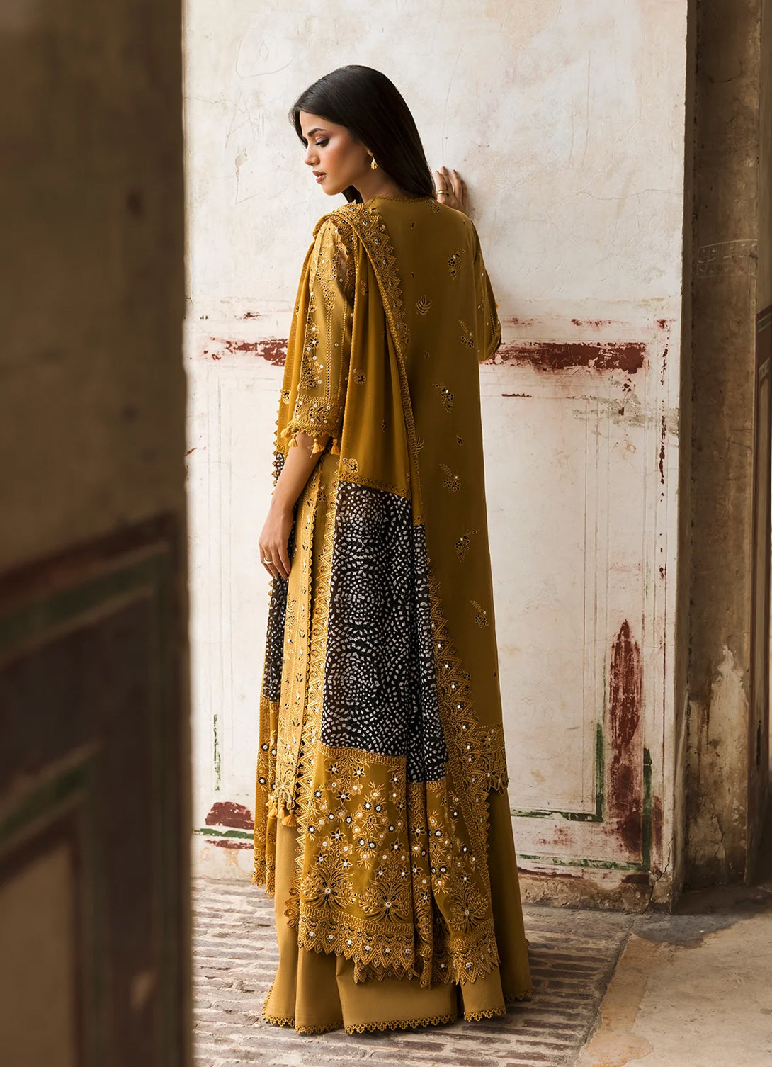 Afrozeh Mulaqaat Luxury Lawn'25 - Wafa