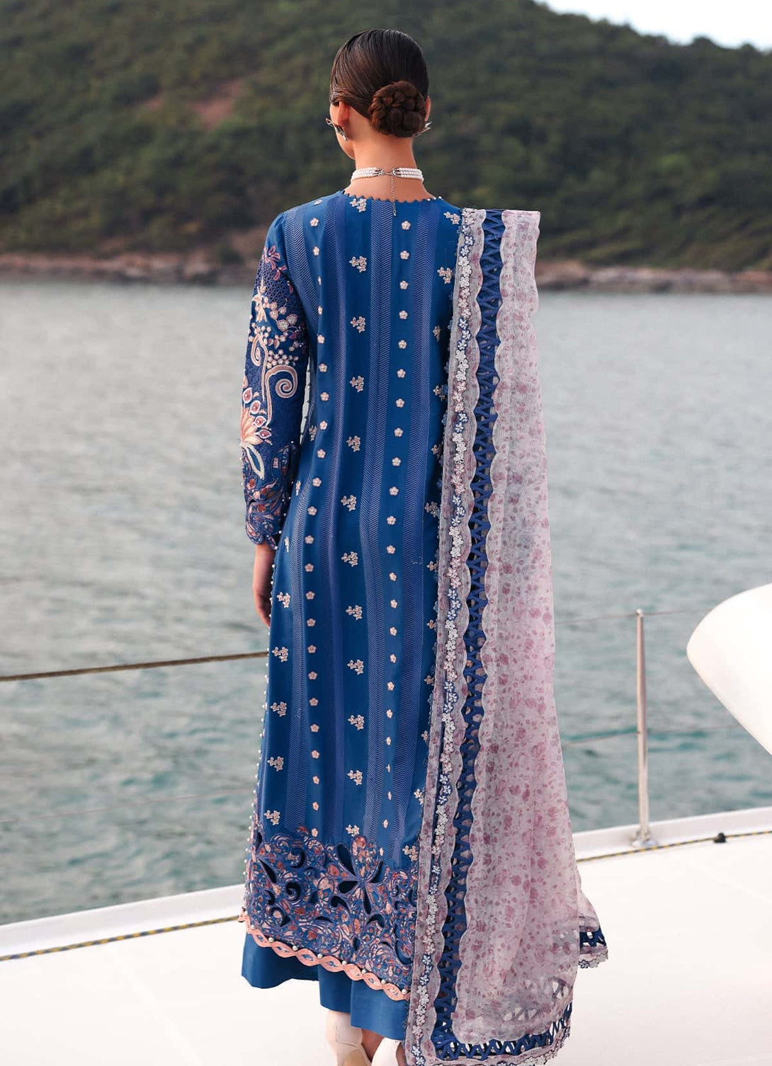 Afrozeh Luxury Summer Lawn'25 - Eclipse