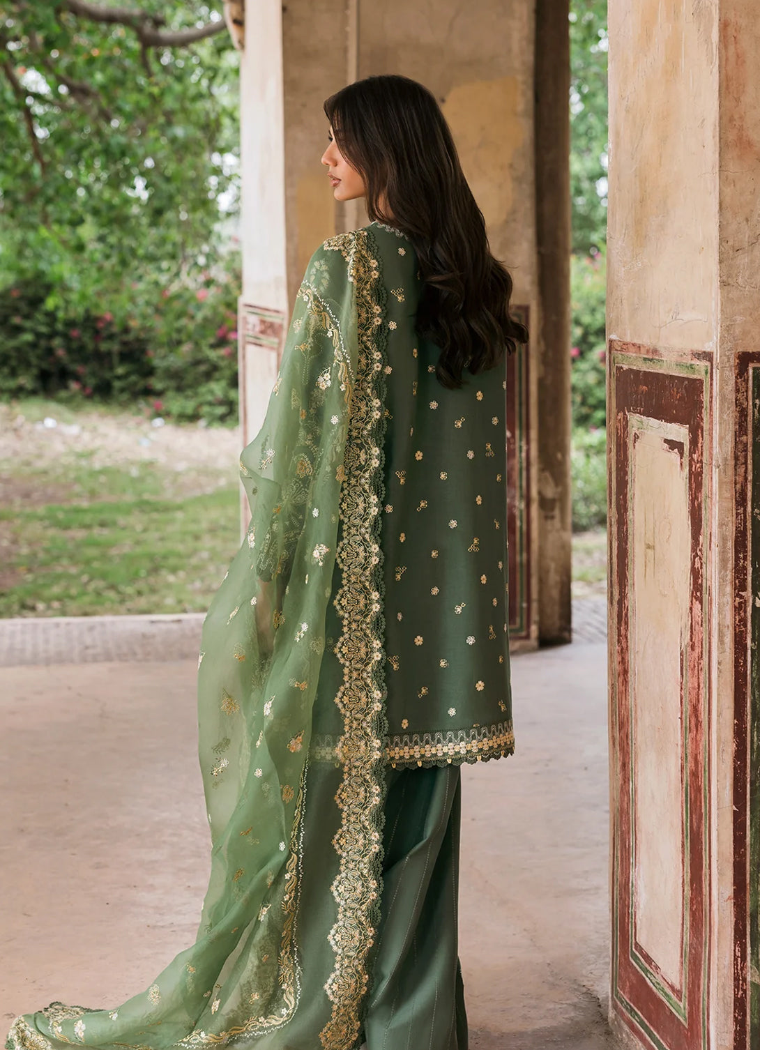 Afrozeh Mulaqaat Luxury Lawn'25 - Waadha