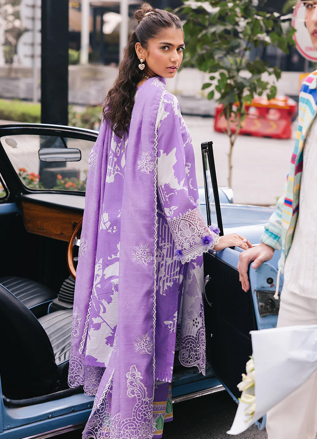 Mahnur Broadway Luxury Lawn '25 - Viola