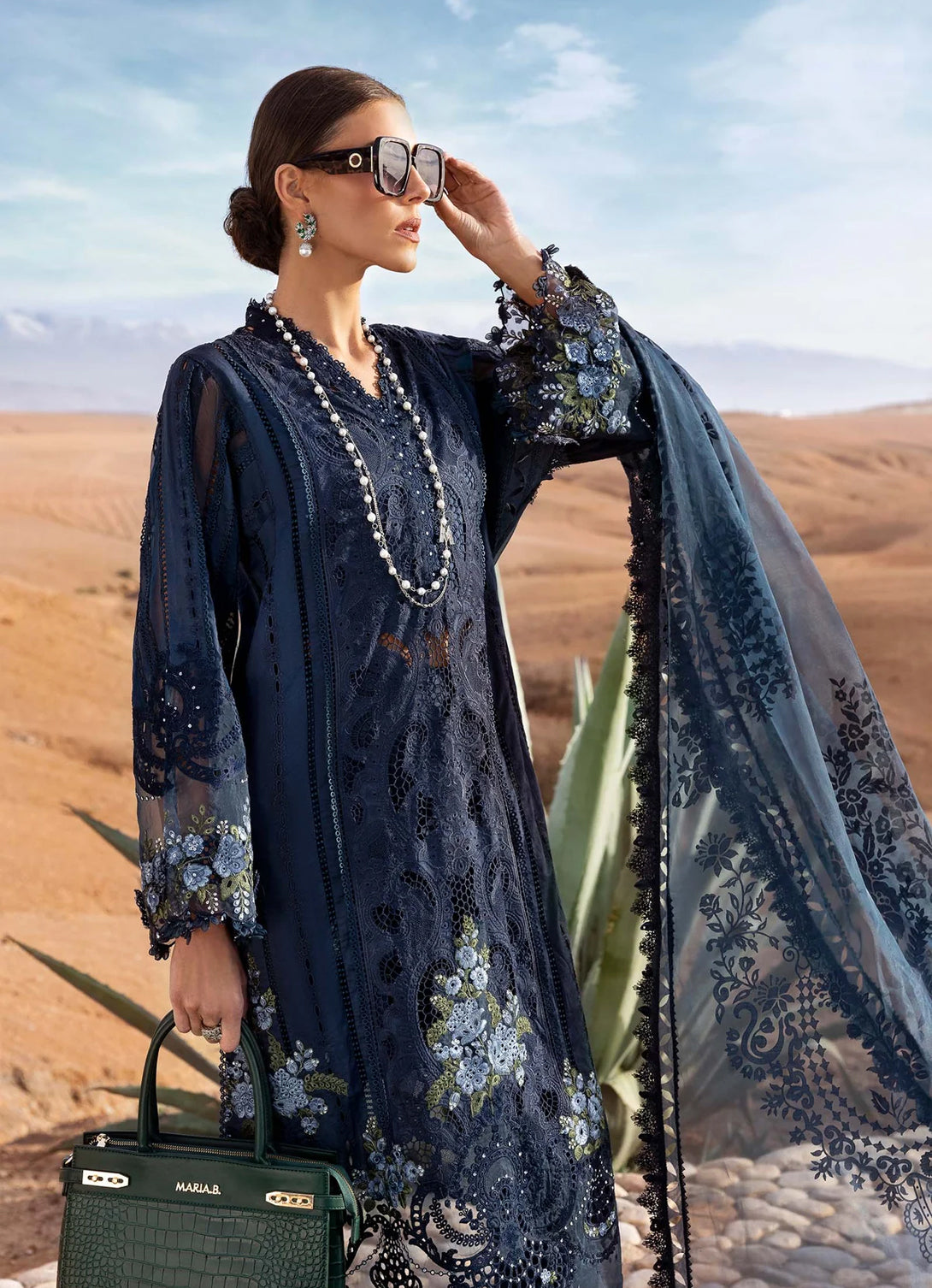 Maria.B. Luxury Lawn'25 - D-2504-B