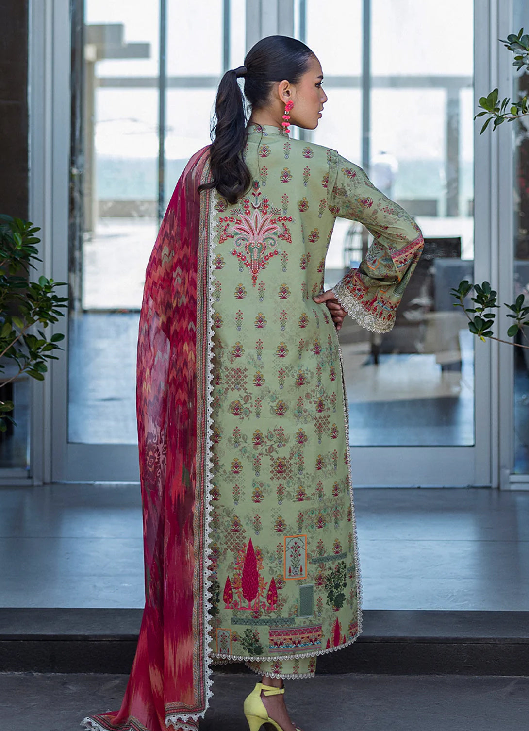 Zainab Chotani Tahra Lawn'25 - Zaira