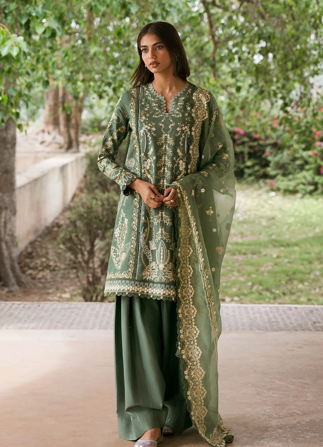 Afrozeh Mulaqaat Luxury Lawn'25 - Waadha