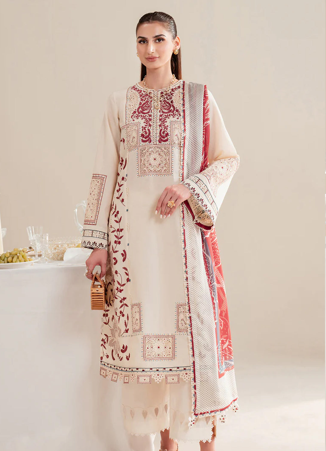 Jazmin IRIS LUXURY LAWN IL'25 - D02