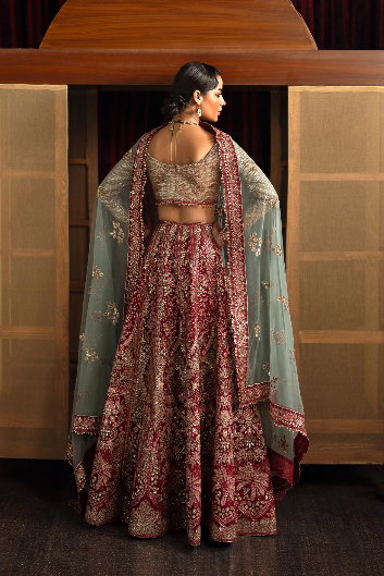 Ayzel Kashvi Formal’26-Roshani