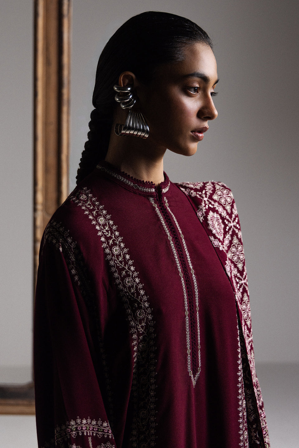 Zara Shahjahan Winter’26-Mehrab-D3