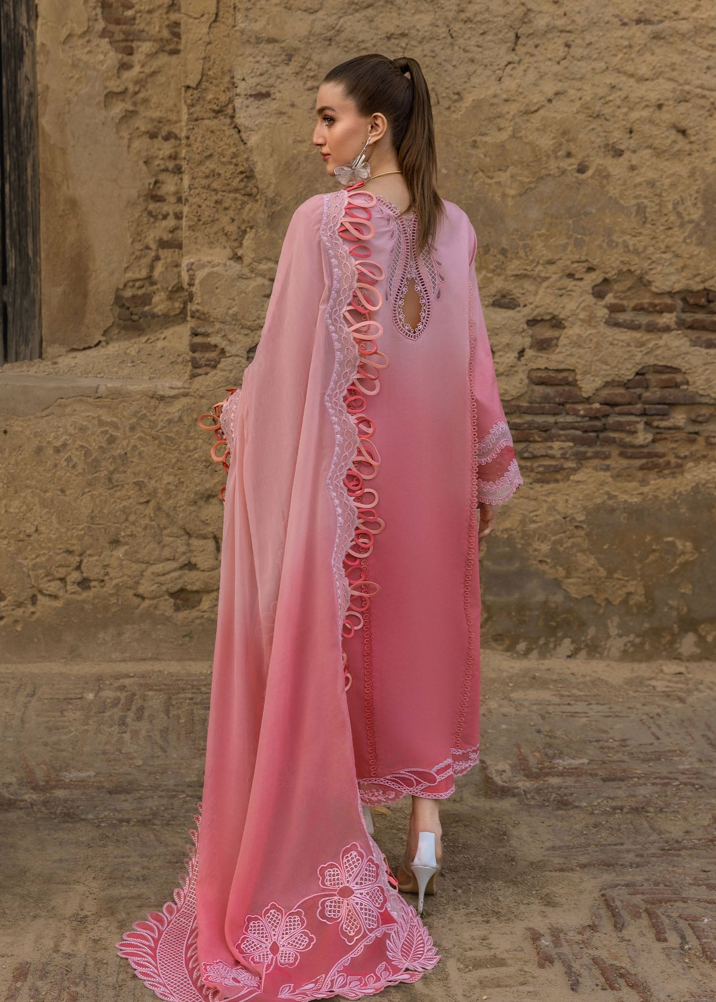 Crimson Tasawar Lawn'25 - ALL THINGS OMBRE - D1B