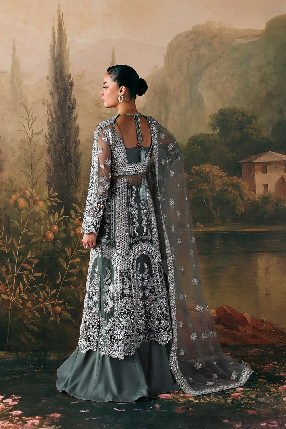 Afrozeh La Fuchsia'26-Crescent