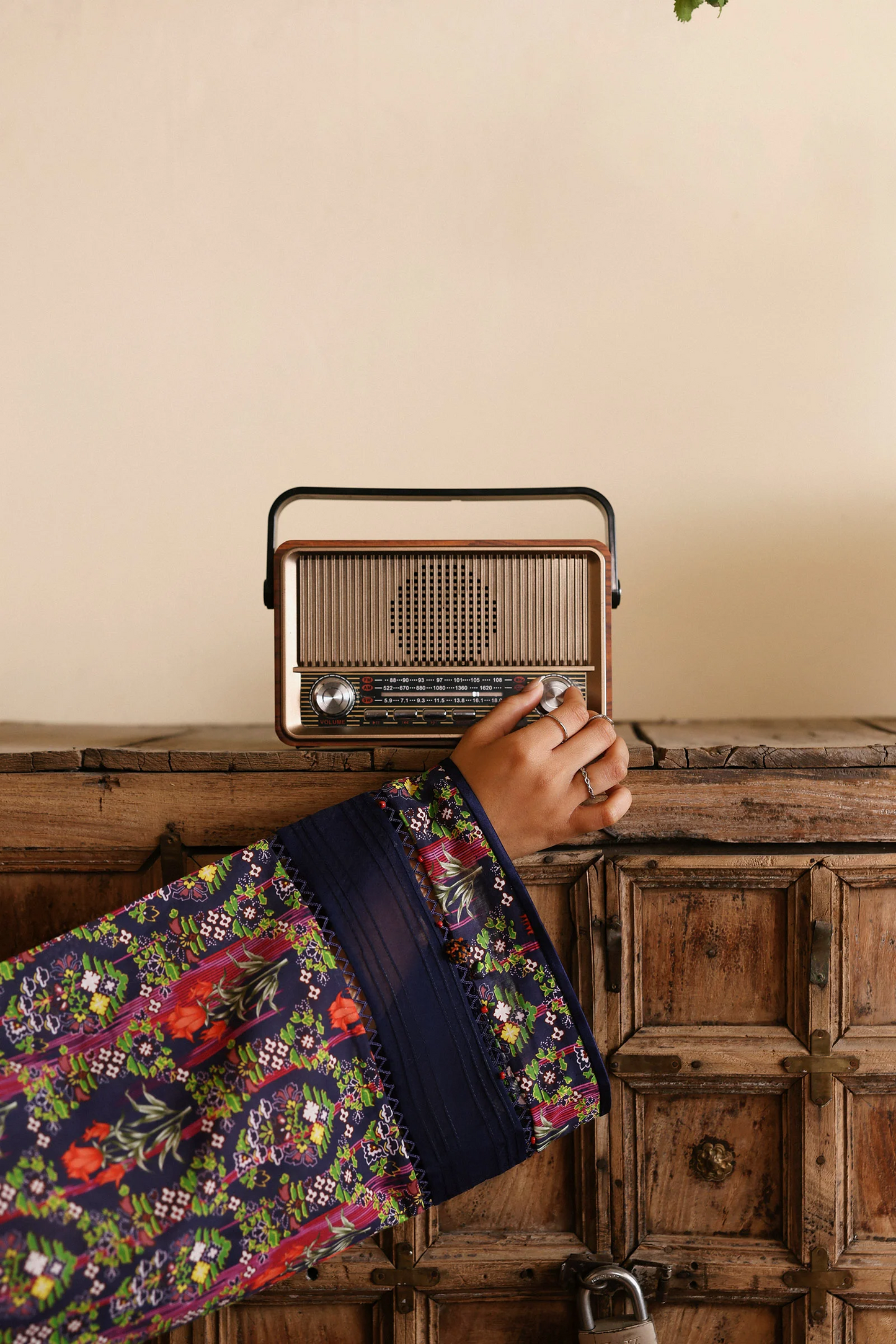 Zaha Amaya Printed Lawn’26-Veda
