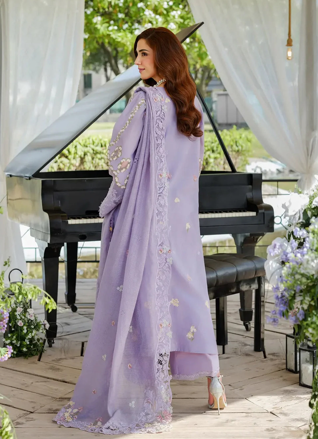 Elaf Luxury Lawn'25 Vol-2 ELH-3A PARIS HUES