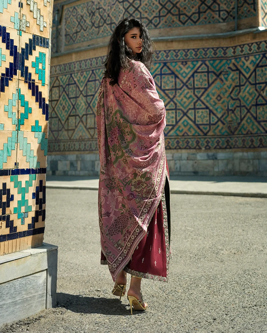 Mushq Broadway Winter’26-Timurid Rose