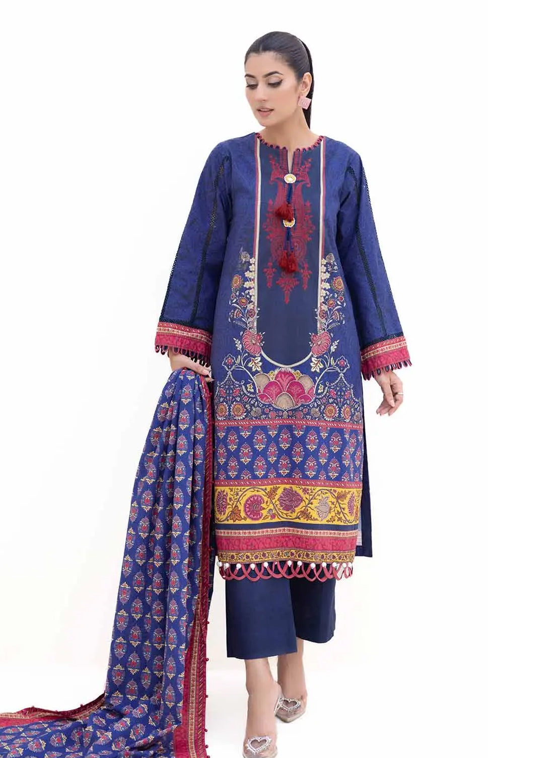 Gul Ahmed - Embroidered Printed Light Khaddar - 3PC - K-42018 L