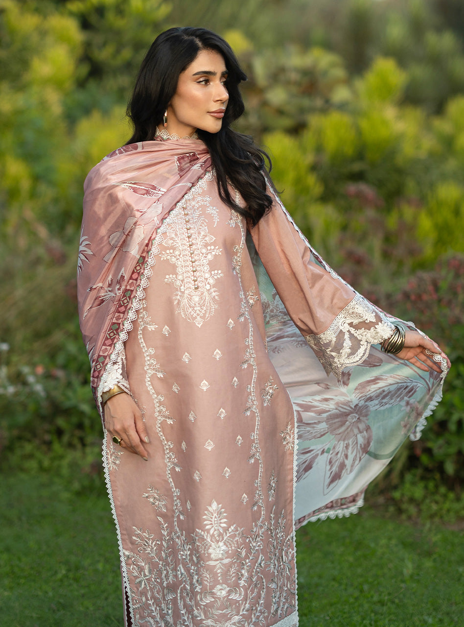 Zainab Chottani Luxe Lawn’26-Esme-02