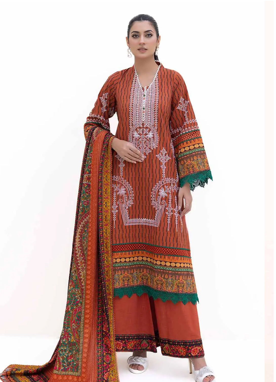 Gul Ahmed - Embroidered Khaddar - 3PC - AP-42048