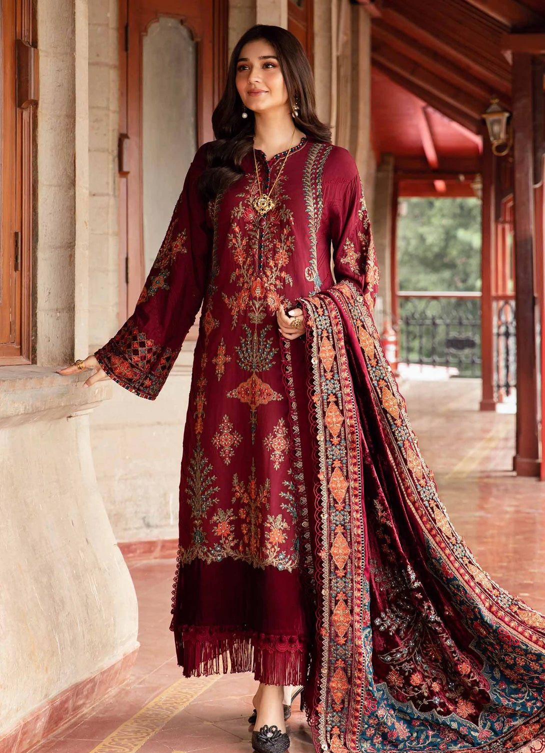 Maria B - Winter Luxe - Embroidered Velvet Suit | DL-1210