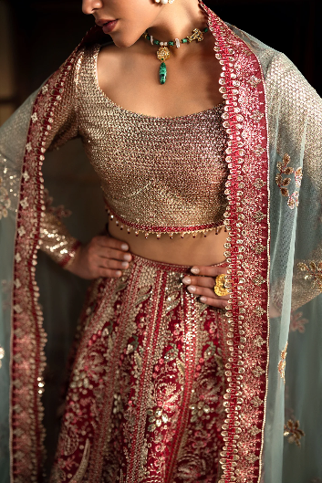 Ayzel Kashvi Formal’26-Roshani