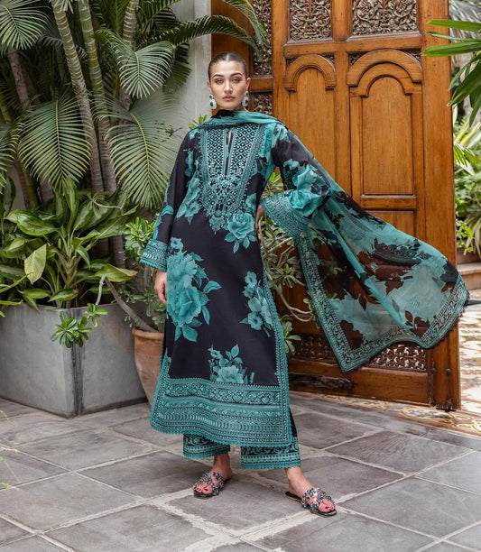 Zainab Chottani Tahra Lawn’25-Raya